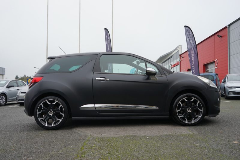 CITROEN DS3 1.6 THP 155 SPORT CHIC BLACK EDITION