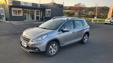 PEUGEOT 2008 1.6 bHDI 120 ALLURE ATTELAGE