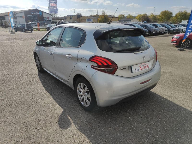 PEUGEOT 208 1.6 HDI 75 cv BUSINESS