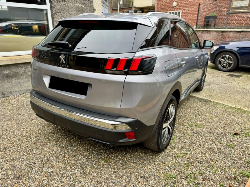 PEUGEOT 3008 SUV 2020