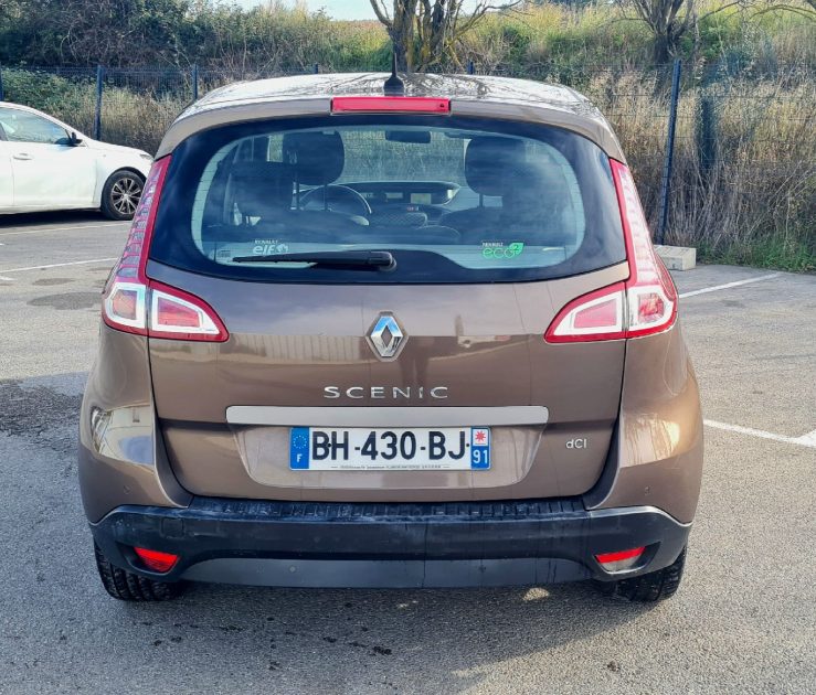 RENAULT MEGANE SCENIC 2011