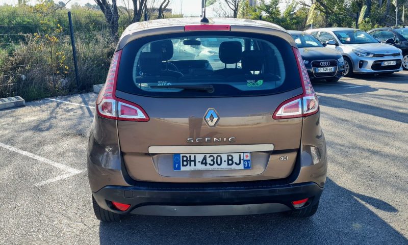 RENAULT MEGANE SCENIC 2011