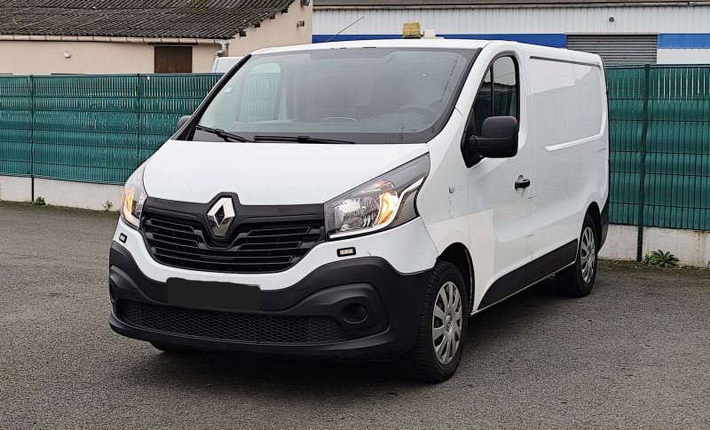 RENAULT TRAFIC 2017