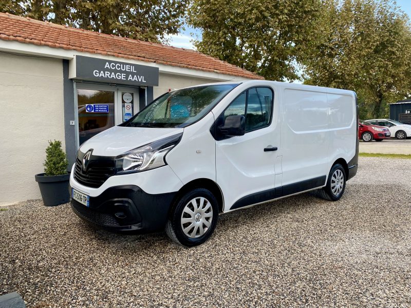 RENAULT TRAFIC 2018