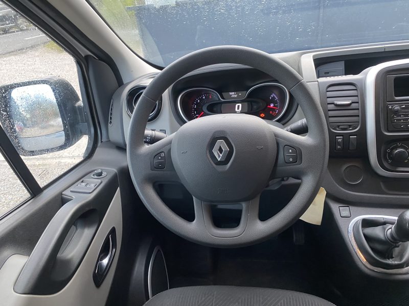 RENAULT TRAFIC 2018