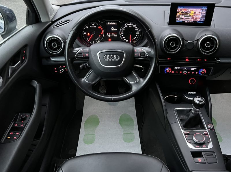 AUDI A3 III SPORTBACK 1.6 TDI 105 Cv GPS BLUETOOTH INTERIEUR SEMI CUIR REGULATEUR - GARANTIE 1 AN