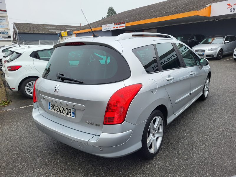 PEUGEOT 308 2011