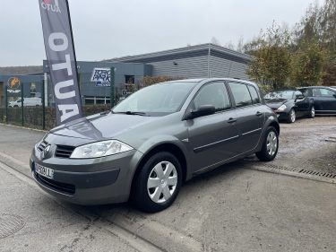 RENAULT MEGANE 1.6i 16V110CV