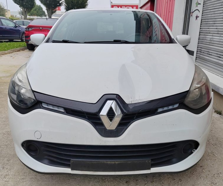 RENAULT CLIO 2016