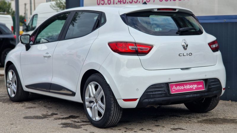 RENAULT CLIO 2019