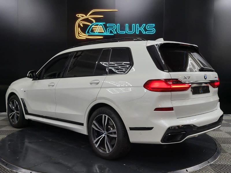 BMW X7 40d 340cv M-Sport xDrive Boîte Auto Steptronic8 7 Places