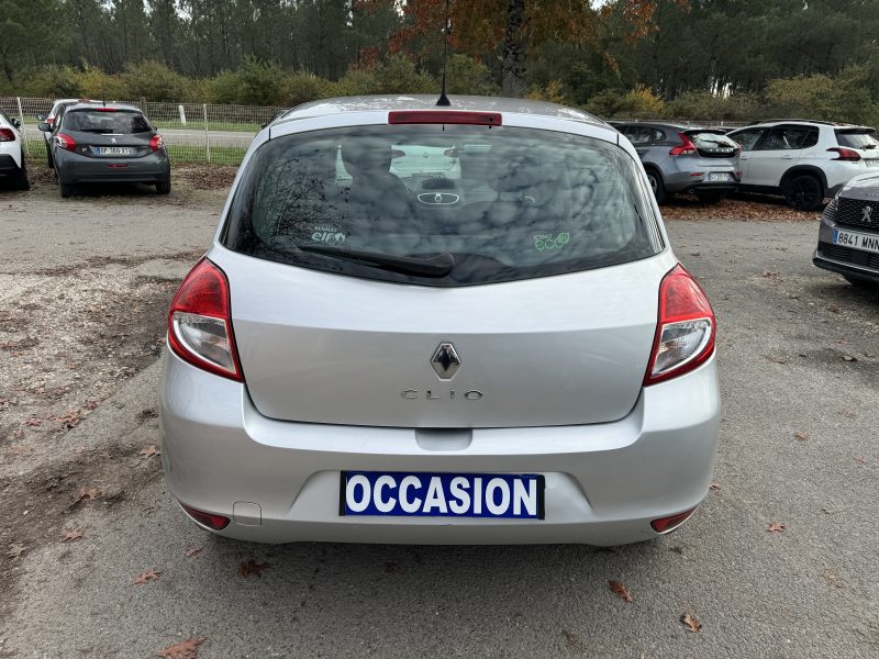 RENAULT CLIO III 1.2 75cv