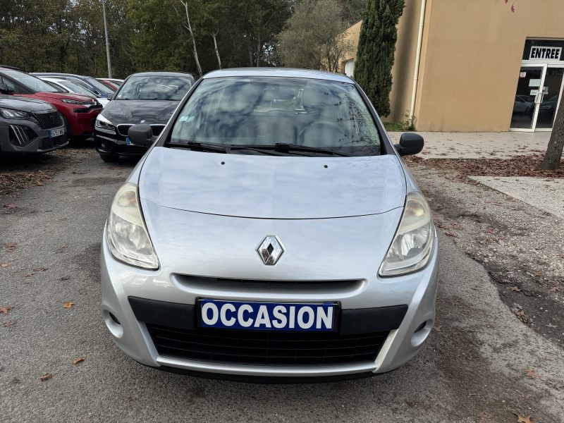 RENAULT CLIO III 1.2 75cv