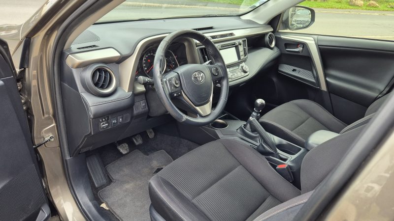 TOYOTA RAV4 2014