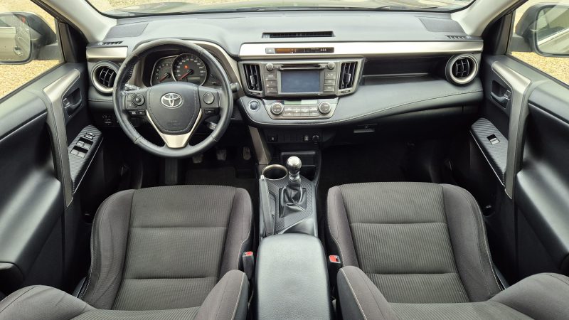 TOYOTA RAV4 2014