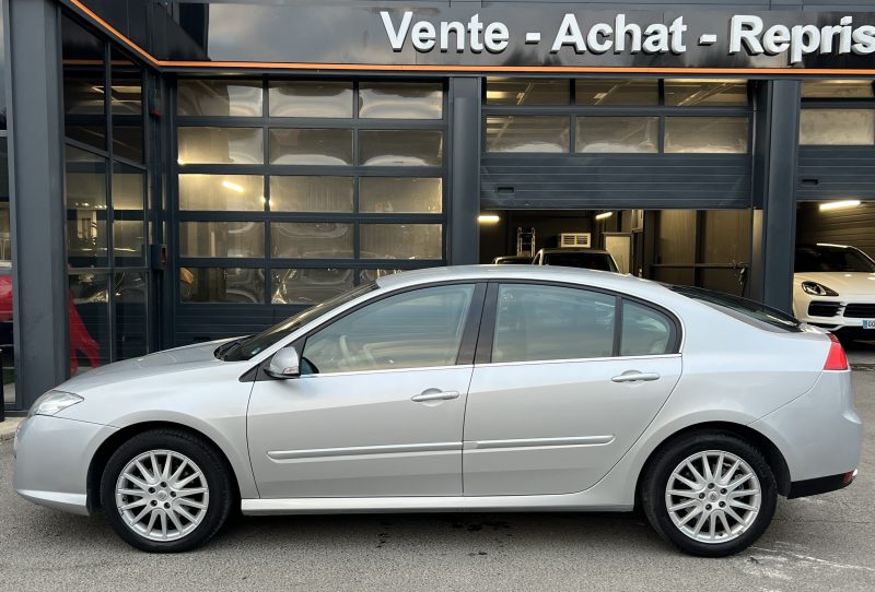 RENAULT LAGUNA 3 III PRIVILEGE 2.0 DCI 150 Cv BOITE AUTOMATIQUE / 33 100 Kms - GARANTIE 1 AN