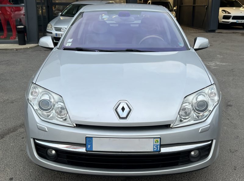 RENAULT LAGUNA 3 III PRIVILEGE 2.0 DCI 150 Cv BOITE AUTOMATIQUE / 33 100 Kms - GARANTIE 1 AN