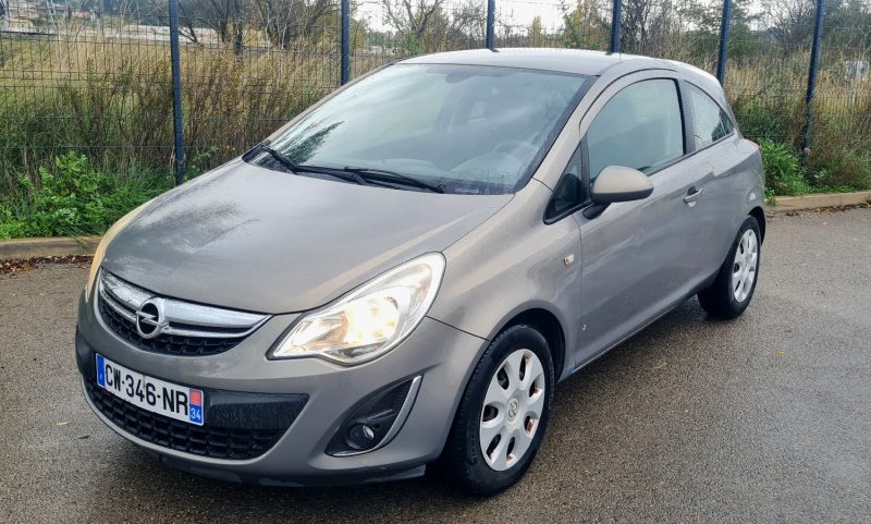 OPEL CORSA 2013