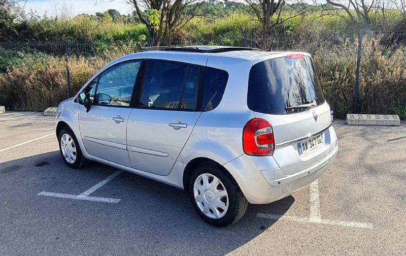 RENAULT GRAND MODUS 2010