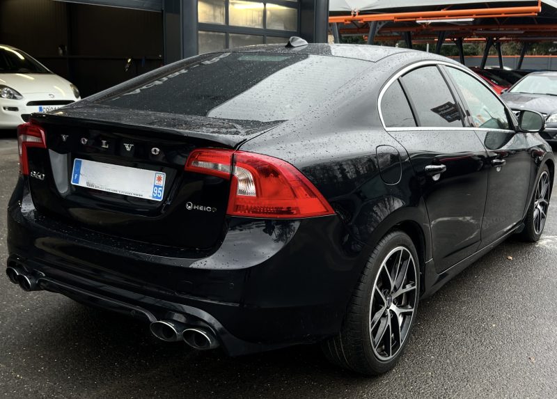 VOLVO S60 II PHASE 2 HEICO D4 2.0 181 Cv ORIGINE FRANCE / GPS BLUETOOTH CUIR XENONS - GARANTIE 1 AN