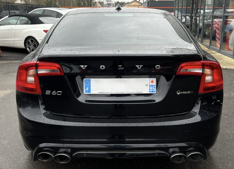 VOLVO S60 II PHASE 2 HEICO D4 2.0 181 Cv ORIGINE FRANCE / GPS BLUETOOTH CUIR XENONS - GARANTIE 1 AN