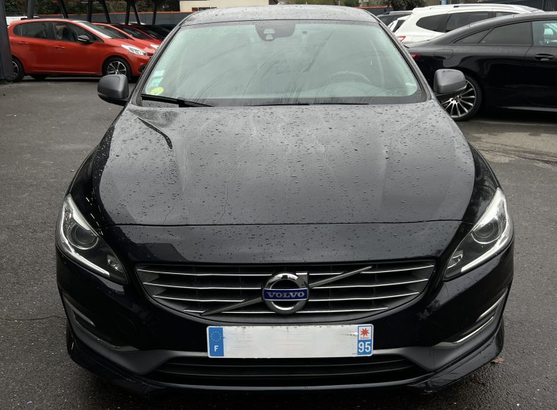 VOLVO S60 II PHASE 2 HEICO D4 2.0 181 Cv ORIGINE FRANCE / GPS BLUETOOTH CUIR XENONS - GARANTIE 1 AN