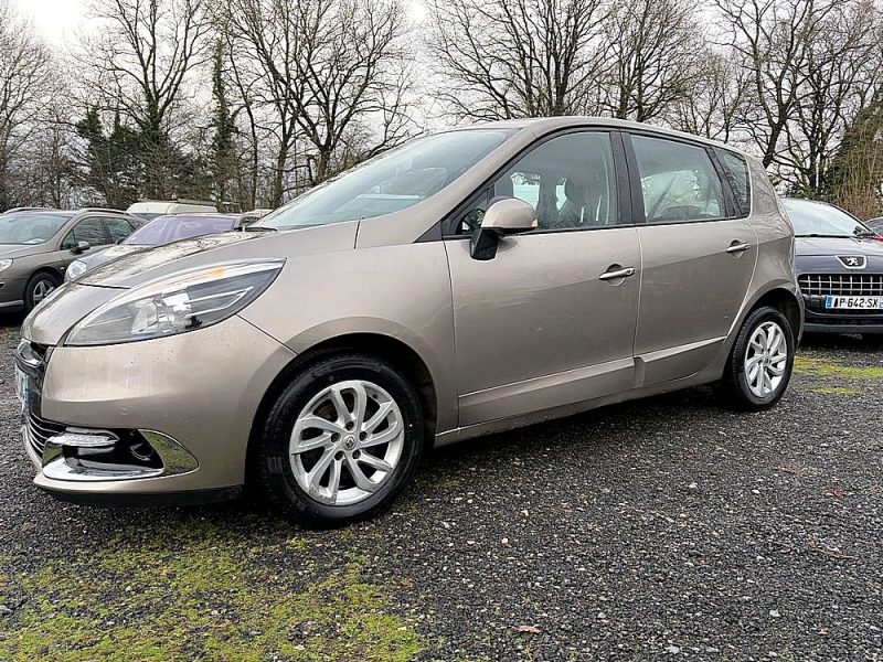 RENAULT MEGANE SCENIC 2013