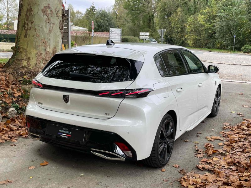 PEUGEOT 308 BlueHDi 130 gt