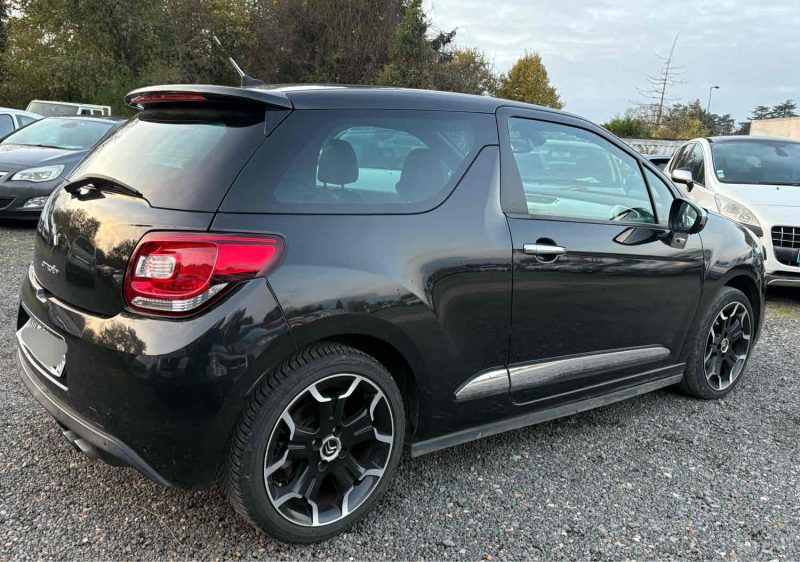 CITROEN DS3 2011