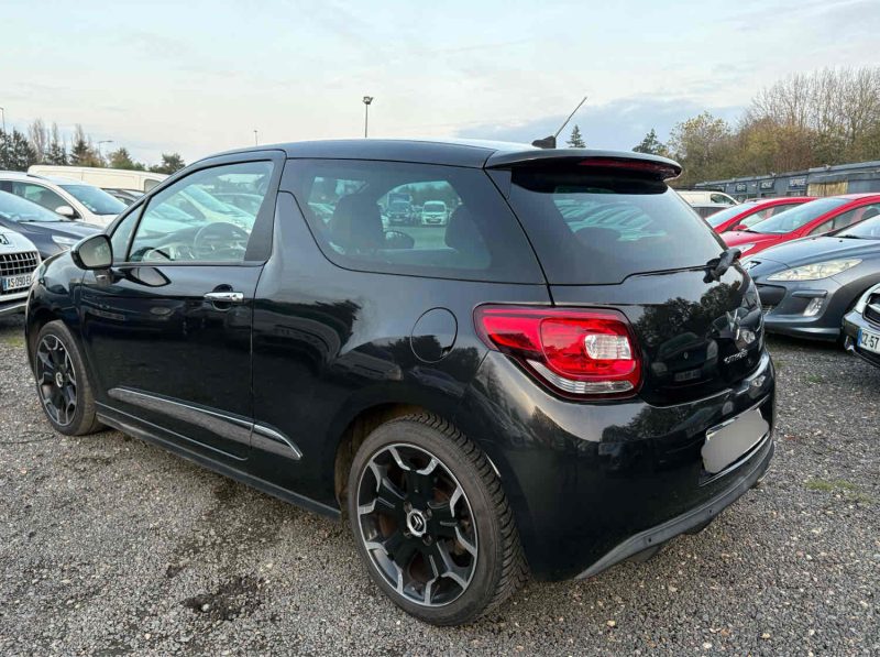 CITROEN DS3 2011