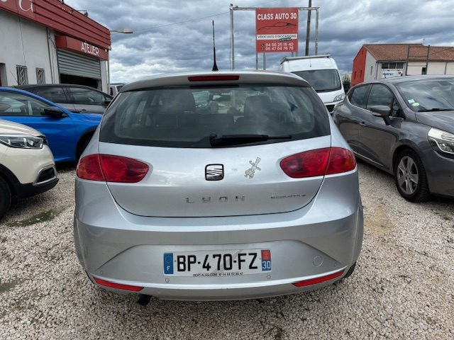 SEAT LEON  1.6 TDI 105 cv 2011