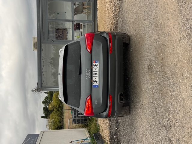 AUDI Q5 S-line 2.0 TDI