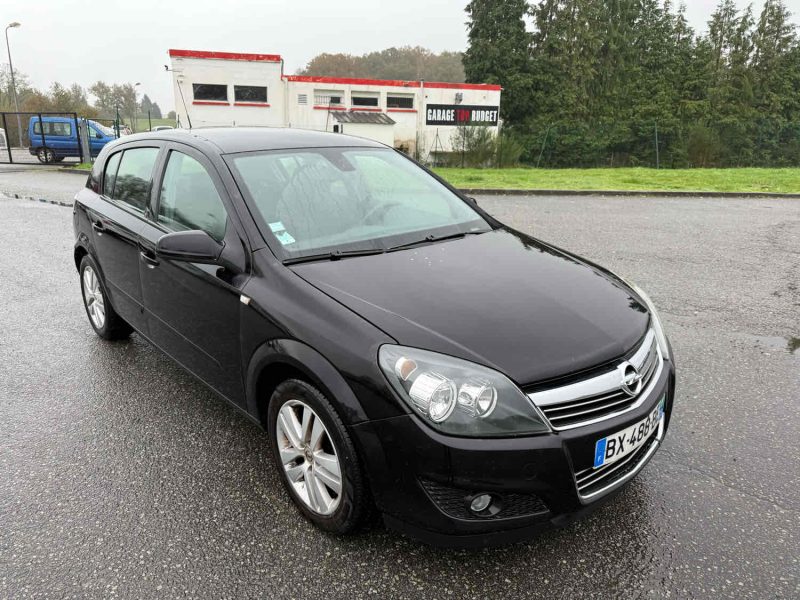 OPEL ASTRA 2008