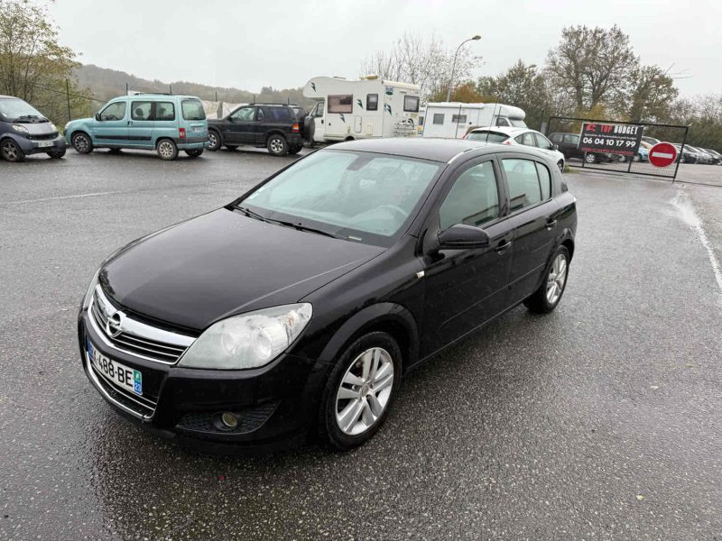 OPEL ASTRA 2008