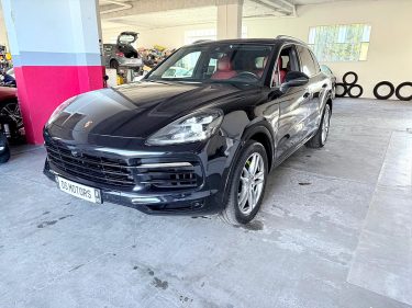 PORSCHE CAYENNE E-HYBRID 2018