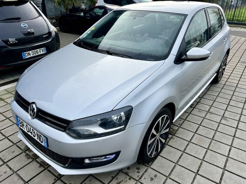 VOLKSWAGEN POLO V 2011 1.6 TDI 1598cm3 90cv