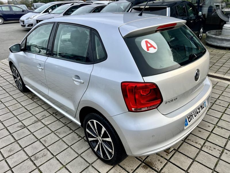 VOLKSWAGEN POLO V 2011 1.6 TDI 1598cm3 90cv