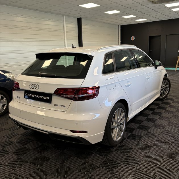 AUDI A3 SPORTBACK 35 TFSI 150 cv Pack S Line S-TRONIC Garantie 12 mois