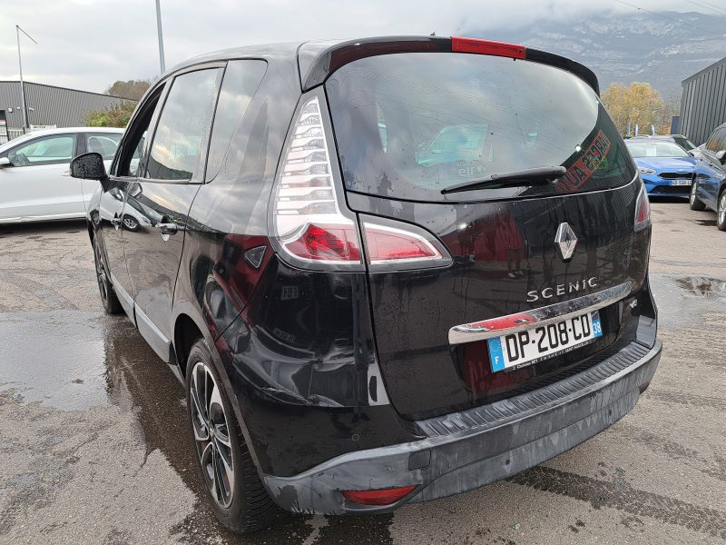 RENAULT  SCENIC 2015