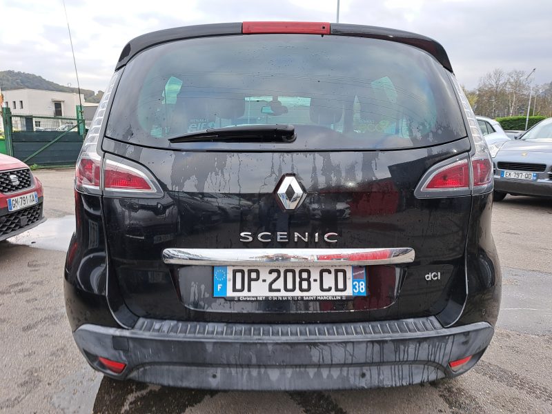 RENAULT  SCENIC 2015