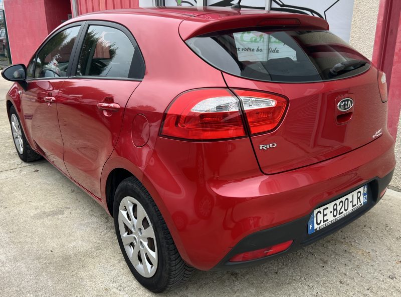 KIA RIO 2012