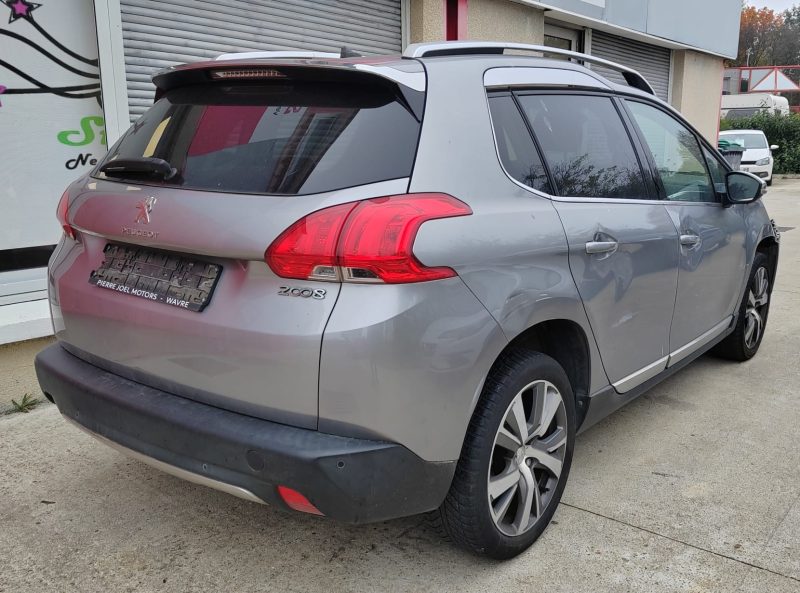 PEUGEOT 2008  1.6l VTi Féline 120ch - VENTE A PROFESSIONNELS OU POUR EXPORT