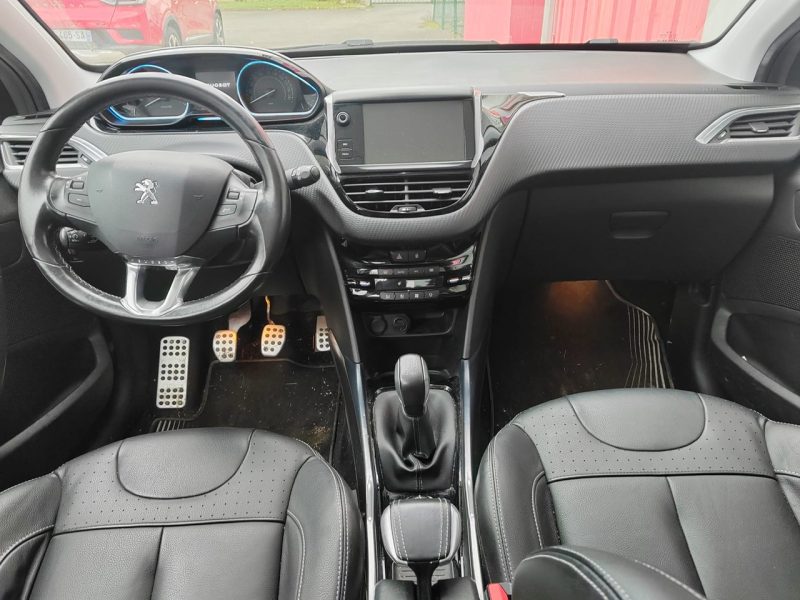 PEUGEOT 2008  1.6l VTi Féline 120ch - VENTE A PROFESSIONNELS OU POUR EXPORT