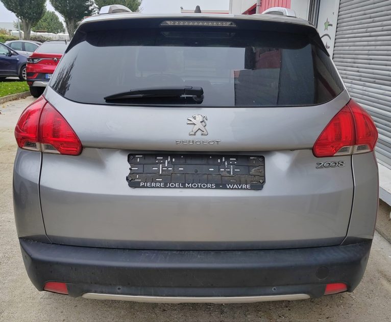 PEUGEOT 2008  1.6l VTi Féline 120ch - VENTE A PROFESSIONNELS OU POUR EXPORT