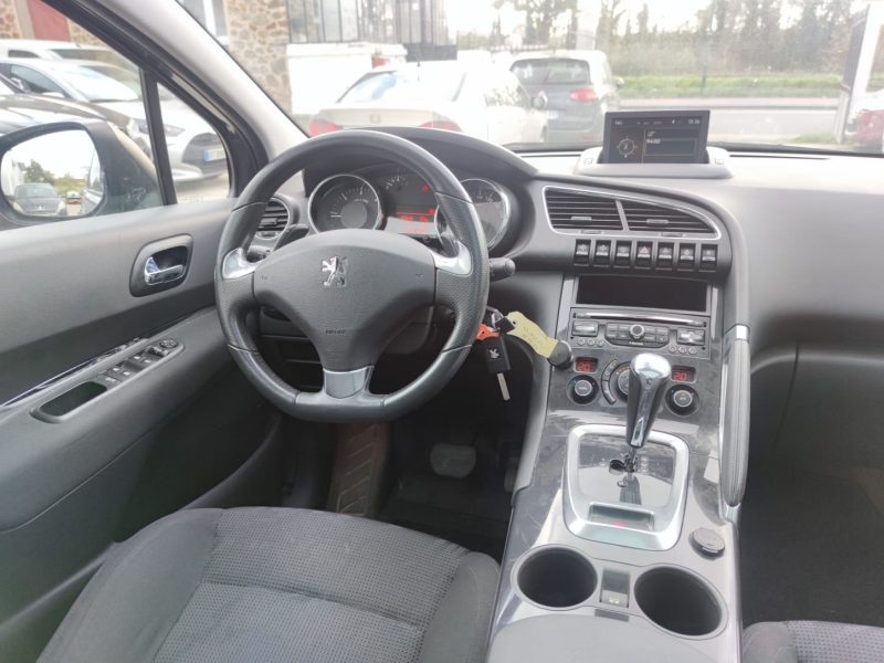 PEUGEOT 3008 Allure 1.6 e-HDi 115ch CT OK