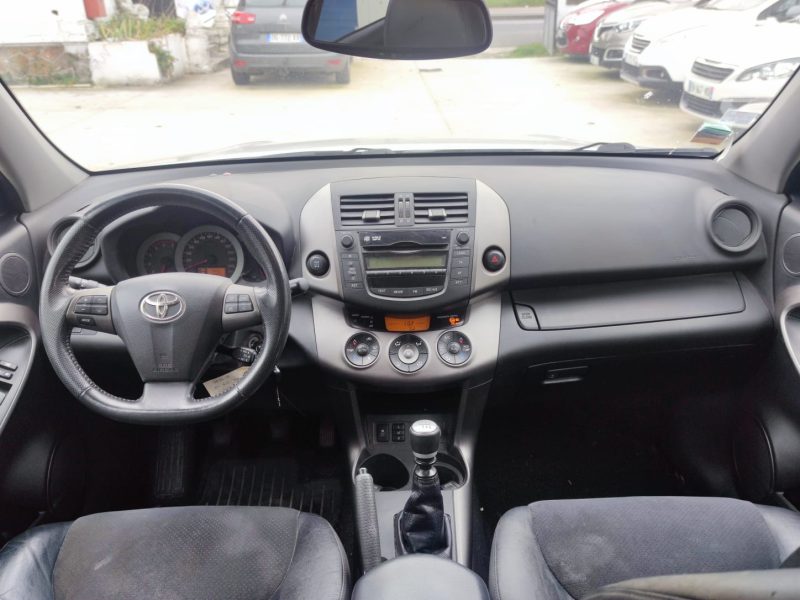 TOYOTA RAV4 Life RAV4 150 D-4D 4WD FAP CT OK