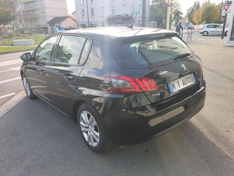 PEUGEOT 308 2020