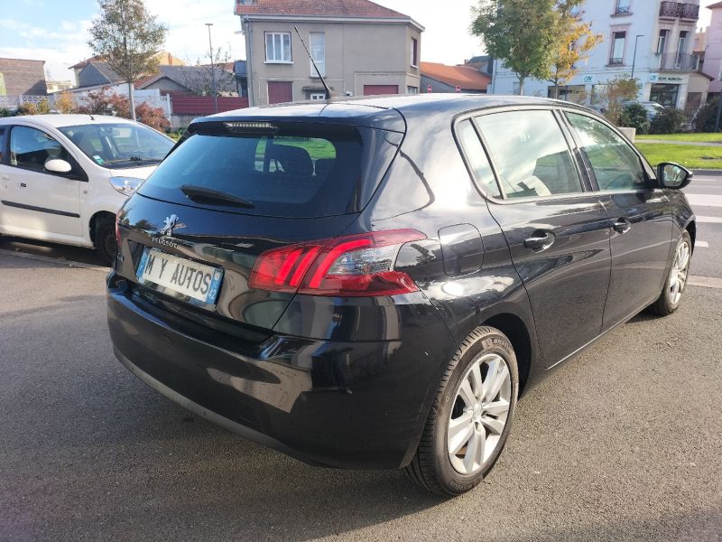 PEUGEOT 308 2020