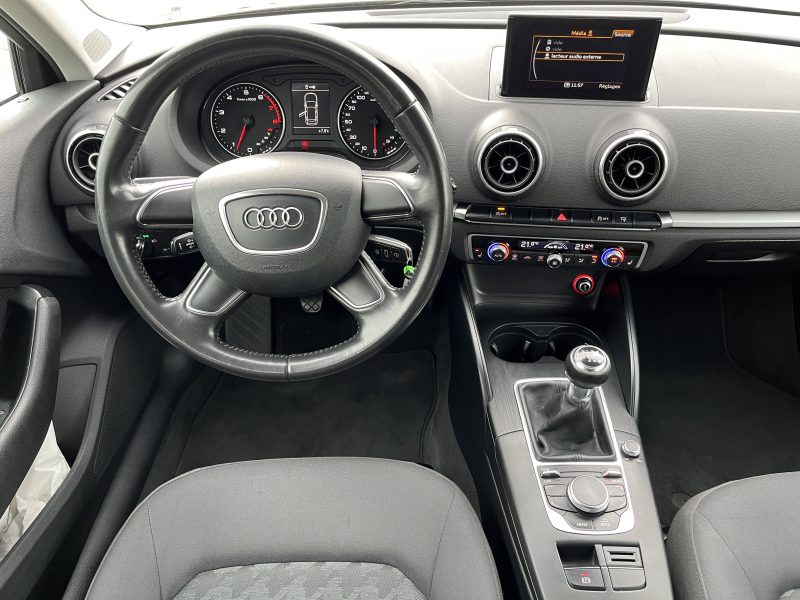 AUDI  A3 2014