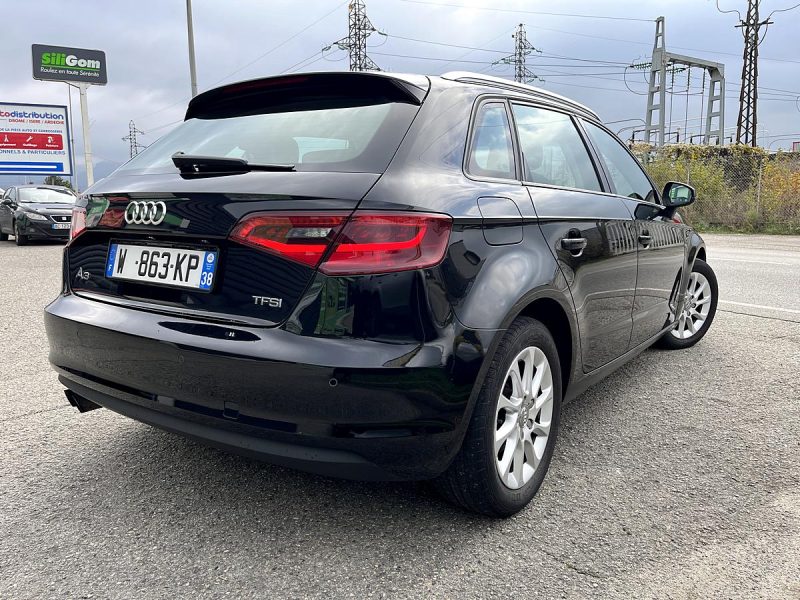 AUDI  A3 2014